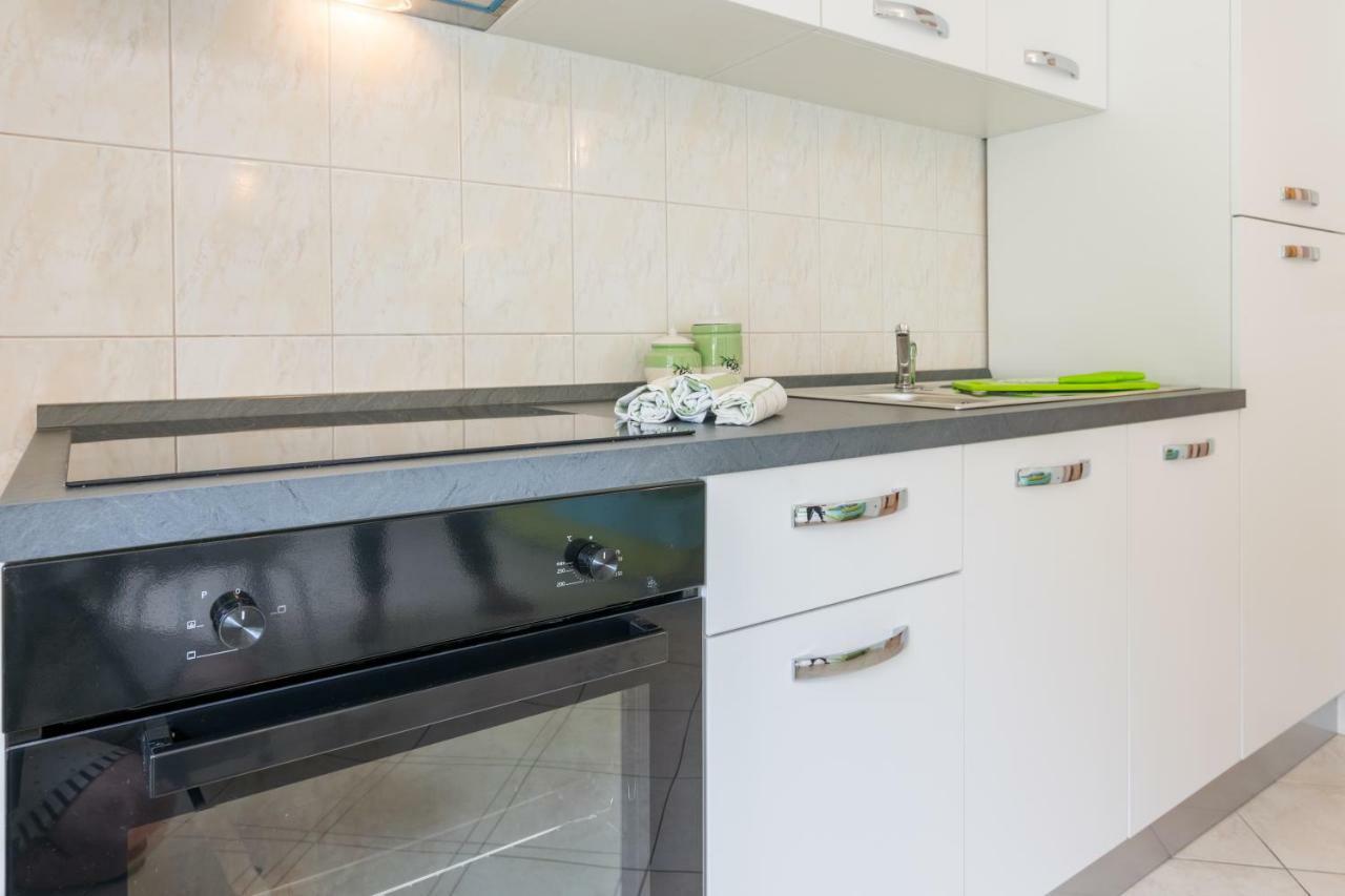מאקרסקה Apartment Ivana מראה חיצוני תמונה
