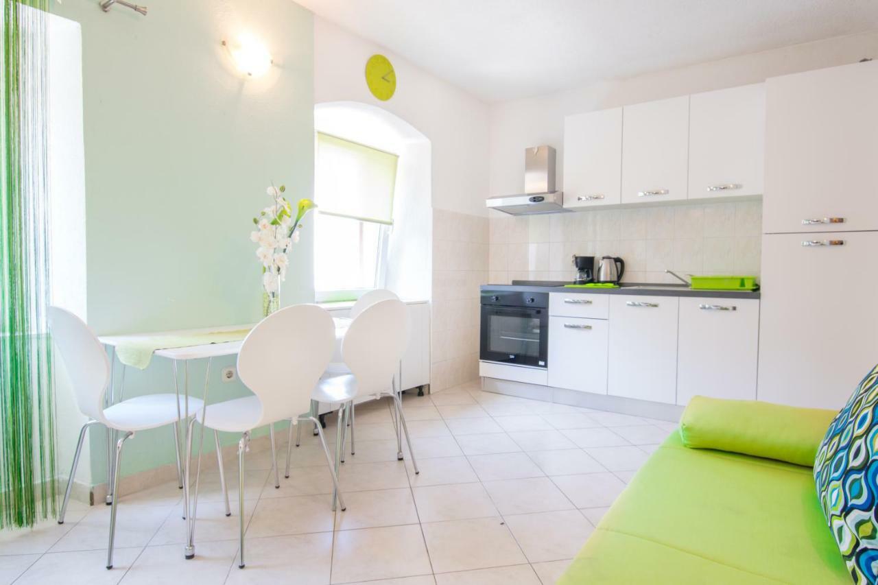מאקרסקה Apartment Ivana מראה חיצוני תמונה